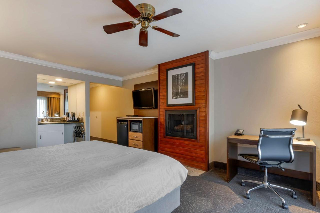 Best Western Plus Forest Park Inn Gilroy Eksteriør billede