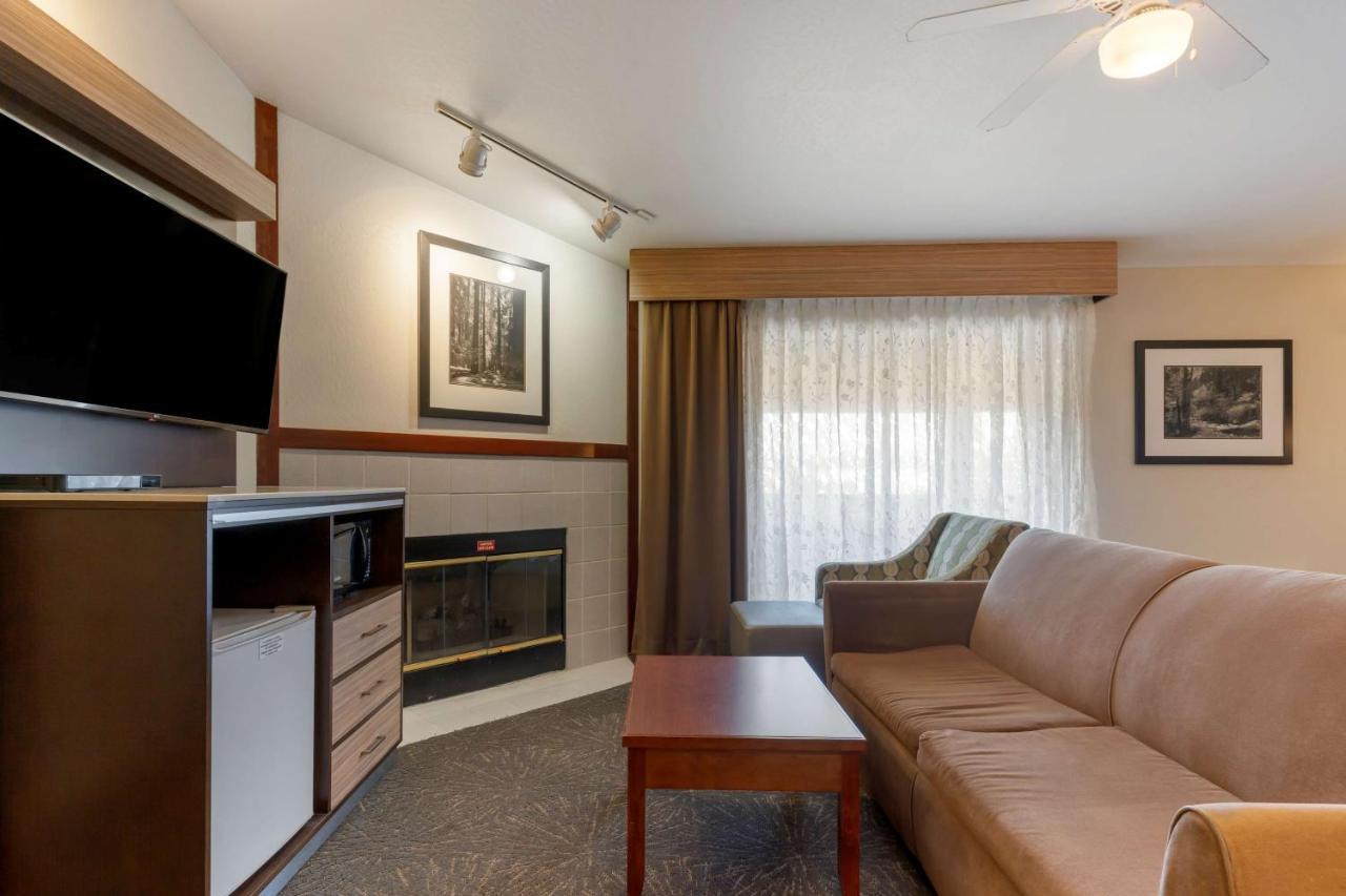 Best Western Plus Forest Park Inn Gilroy Eksteriør billede