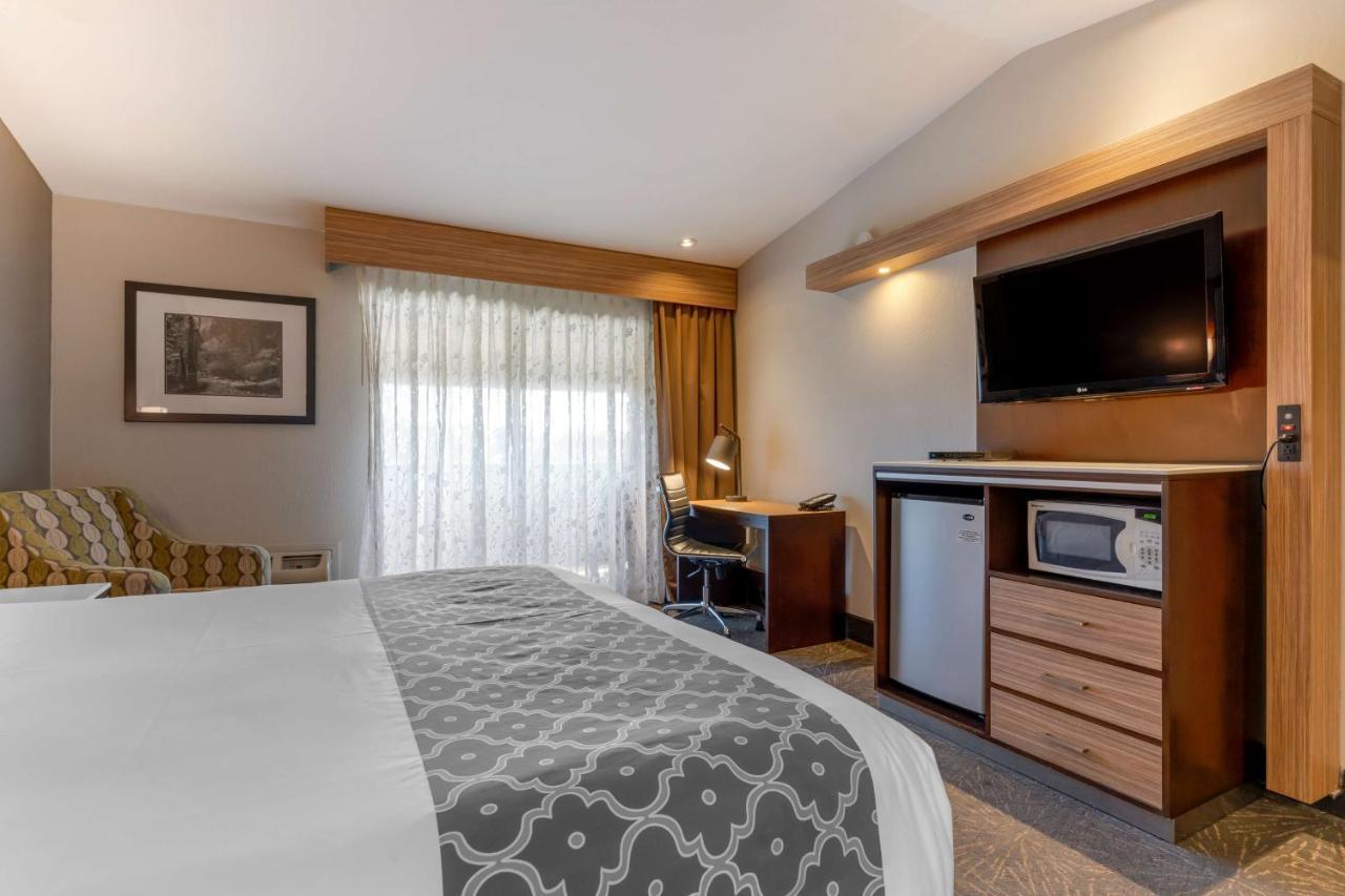 Best Western Plus Forest Park Inn Gilroy Eksteriør billede