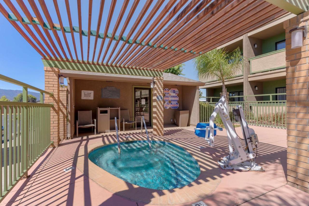 Best Western Plus Forest Park Inn Gilroy Eksteriør billede