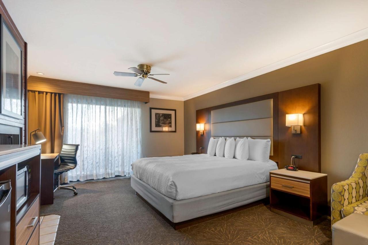 Best Western Plus Forest Park Inn Gilroy Eksteriør billede
