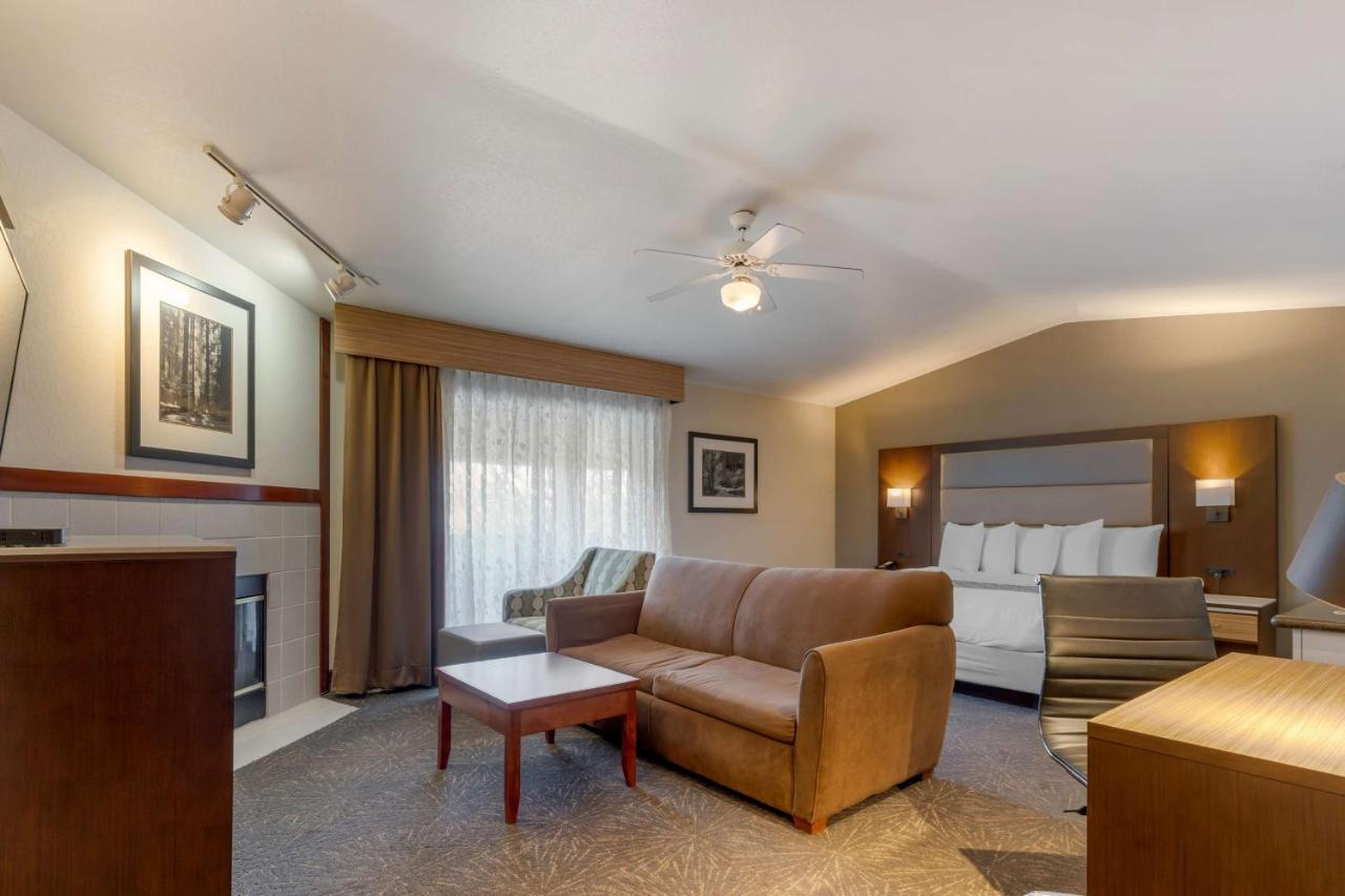 Best Western Plus Forest Park Inn Gilroy Eksteriør billede