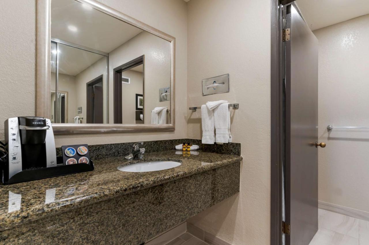 Best Western Plus Forest Park Inn Gilroy Eksteriør billede