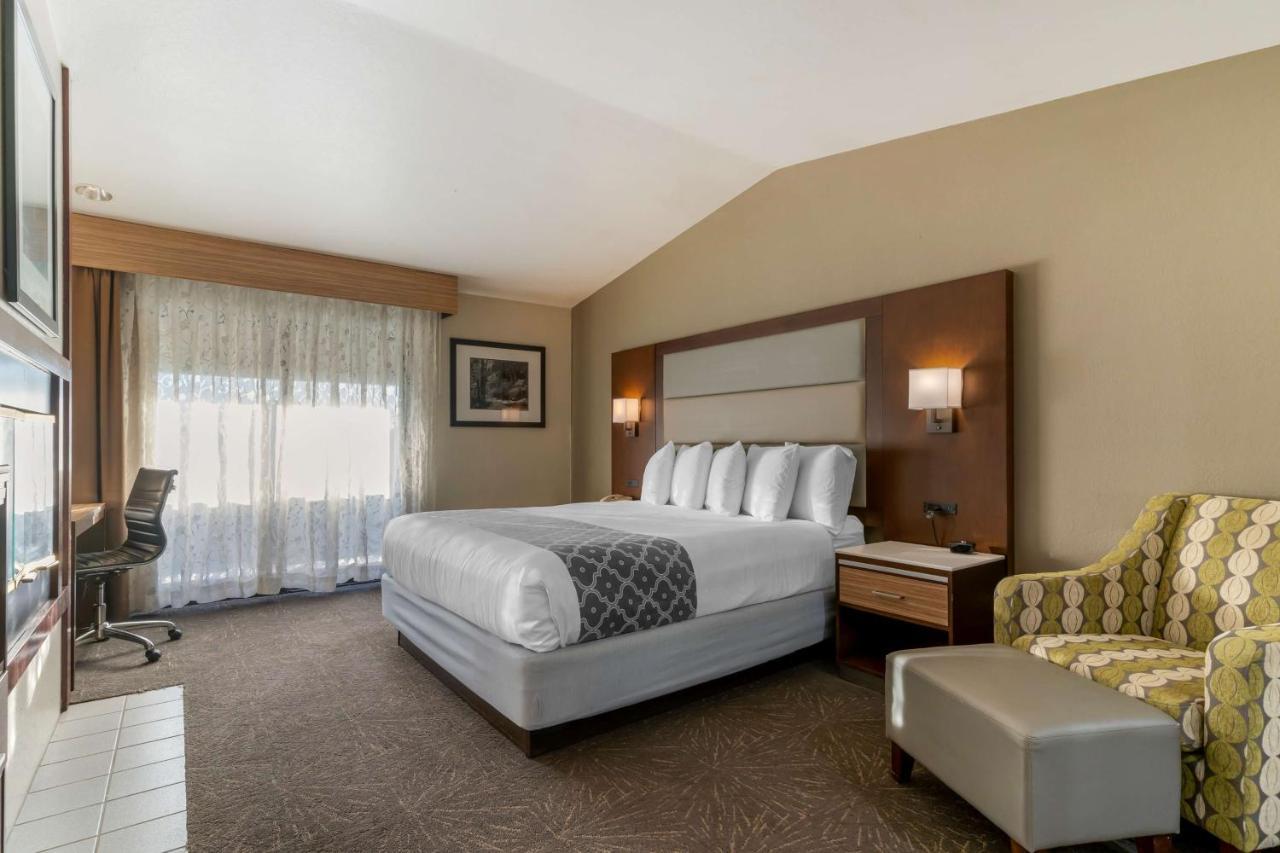 Best Western Plus Forest Park Inn Gilroy Eksteriør billede
