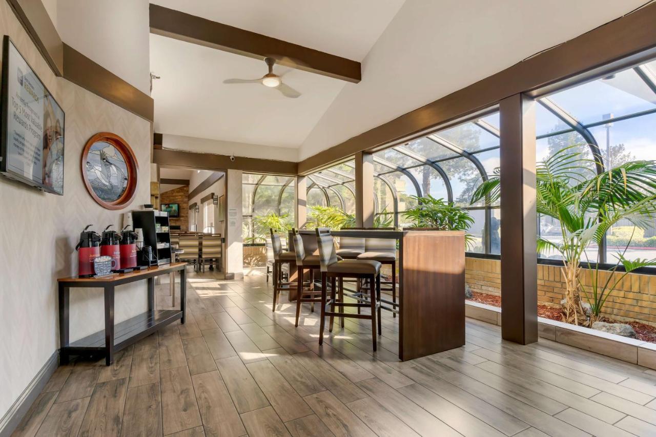 Best Western Plus Forest Park Inn Gilroy Eksteriør billede